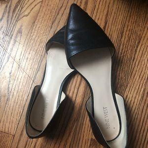 Black leather Nine West flats size 8